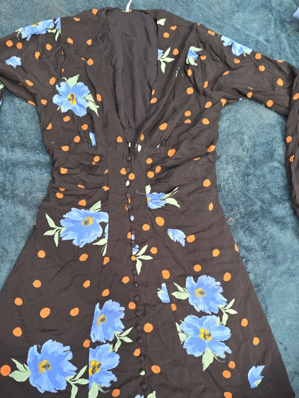 Free PeopBrown Floral Button-Front Dress with Blue Flowers and Orange Polka Dots - Picture 2 of 4